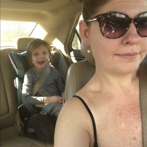 Meet your Posher, Elizabeth